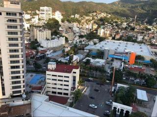 Lakshmi Armandos Acapulco - 1