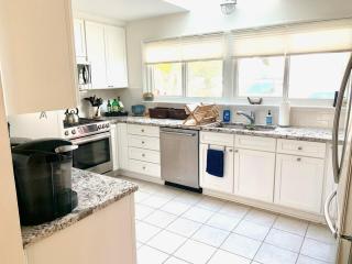 Annapolis 4BR-Gameroom & firepits-walk everywhere! - 8