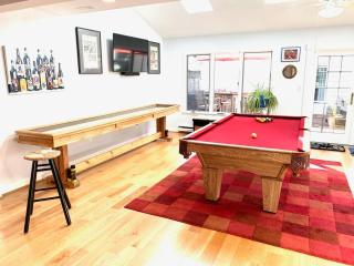 Annapolis 4BR-Gameroom & firepits-walk everywhere! - 2