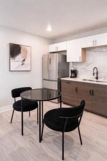Modern Luxury - Lower Greenville FIFA READY!! - 5