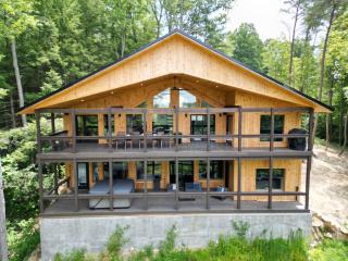 No Place Like Home - Private Bar - Views - XL Hot Tub - 0