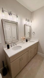 New 3bd Condo w/Pool & Parking: Near Boardwalk - 3