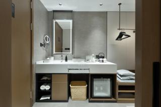 Atour Hotel Guangzhou Haizhu Zhongda Metro Station - 2