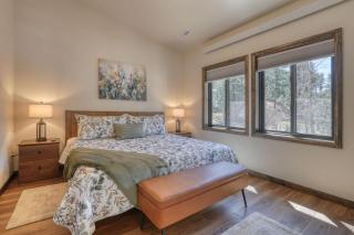 The Gold Hill Chalet - 7