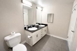 Luxury 2 Bedroom 2 Bathroom With Fitness Center and Pool - 1