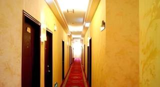 Kunming Tong Yi Business Hotel - 7
