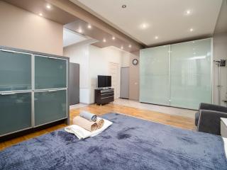 Apatments Tole by 82 - 8