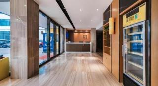 IU Hotel Kunming Jinma Bijifang Joy City - 7