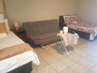 C - Land guest house Meyerton - 1
