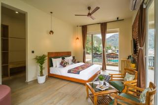 Tripli Hotels Sukritham - 7