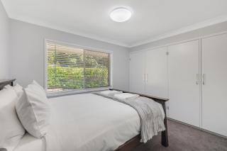 Blue Hills Retreat in Leafy Rangeville - 6