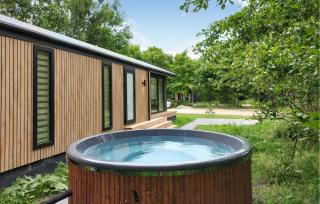 Stunning Home In Oud Gastel With Wifi - 7