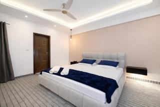 Luxury Stylish Two-Bedrooms Apartment In Islamabad - 2