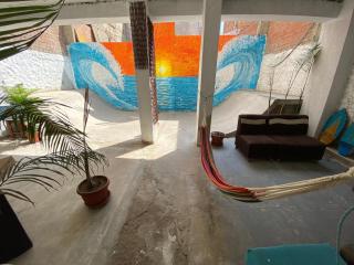 GoodWaves Surf Hostel - 5