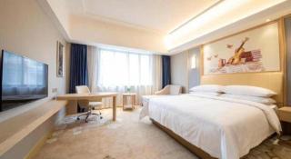 Vienna Hotel Guangxi Liuzhou Sanjiang Gulou Niaochao Passenger Station - 8