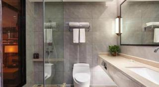 Vienna Hotel Jiangxi Shangrao High-Speed Railway Station - Shangrao - 1