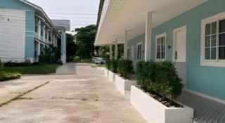 Thong Prachok Hotel - 1