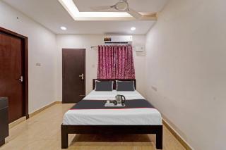 Hotel O J2 Service Apartment - 2