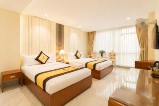 Golden Star Hotel - 7