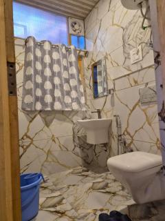 Hotel Dilli Darbar and restaurant Bandipora - 5