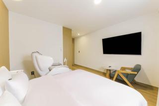 군산 비욘드 호텔 - 3