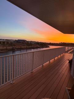 Marina Meridian - Luxury townhouse on the canal - 0