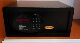 J Two S Pratunam Hotel - 6