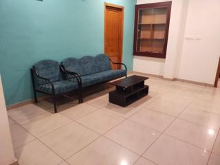 royal stay econos - 8