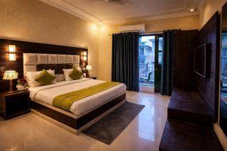 Around Stays-RK Heritage Resort, Tapovan, Rishikesh - 1