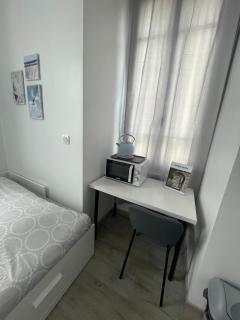 Studio au pied du Château Wi-Fi Proche Gare - 2