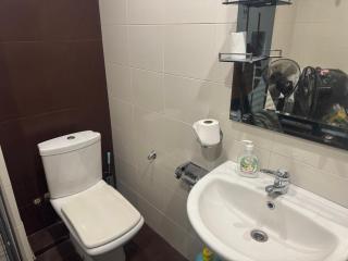 Prime 2BR Residence Central Yerevan - 7