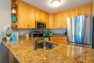Maui Kamaole #A-210 Panoramic Ocean View, Full A/C, Across Kamaole Bch III - 2