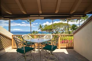 Maui Kamaole #A-207 Ocean View, Beautiful Front Row Unit A/C Throughout - 7