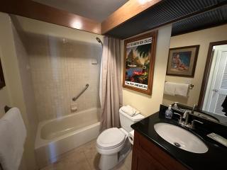 Maui Kamaole #C-206 Great Location, Spacious, Tropical Garden View, Full A/C - 1