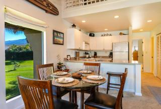 Maui Kamaole #F-210 Private, Across Kamaole III, Full A/C, Great Location - 4