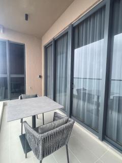 Luxury Executive Suite Antara Genting by Enigma 1BR with KLCC View - 1