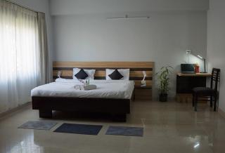 Happy Villa Guest House - 1