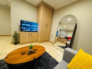 Hei Stays Bachelor Apartment - 7