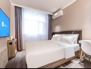 Hanting Hotel Nanjing Railway Station South Square - 1