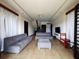 Homestay near Karapuzha Dam with scenic reservoir views and peaceful surroundings - 2