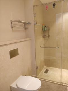 Two-bedroom apartment, ground floor, overlooking the sea - 9