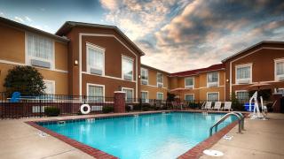 Best Western Sherwood Inn & Suites - 3