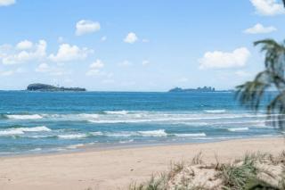 Pawfect Coastal - Pet friendly Beachfront Pool - 7