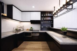 The courtyard tree villa - 2