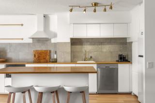 Coastal Drift - Beach Access Pool Spa Gym - 2