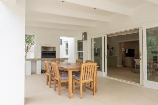 Hoof House - 5