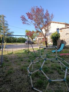 Mas provençal climatisé entièrement rénové au calme 8 pers - 1