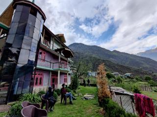 Alveria by Xtastays, Shanshar, Sainj, Kullu - 8