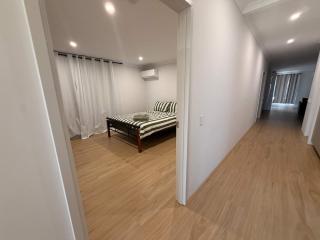 Coodanup Getaway with a bathroom in each room - 6