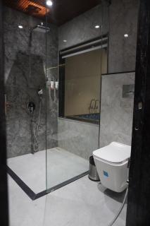 Serene Restaurant Rooms And Banquet - 9